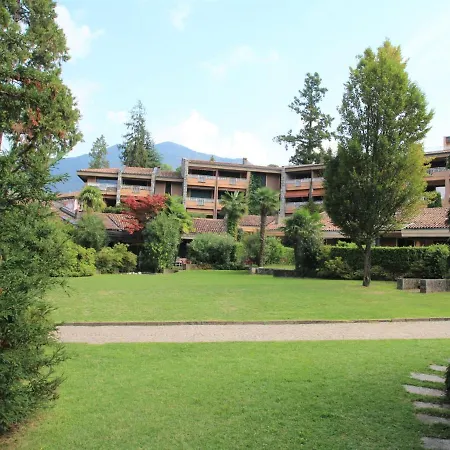Locazione Turistica Hermitage-11 Σπίτι διακοπών Porto Valtravaglia